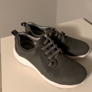 Nurse Mates slip on shoes